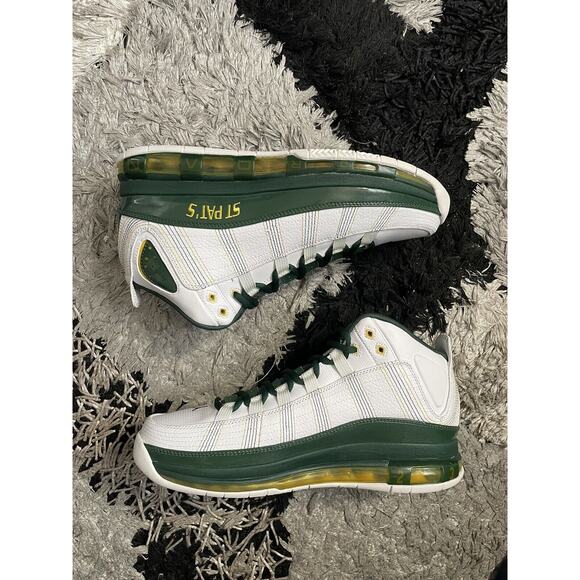 Size 11.5 - Jordan Take Flight St. Patrick Brand New ONLY ONE ON THE MARKET main image 5